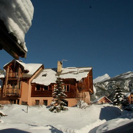 Le Leyrier Hameau Des Chazals Nevache Hautes Alpes エクステリア 写真