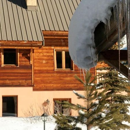 Le Leyrier Hameau Des Chazals Nevache Hautes Alpes エクステリア 写真